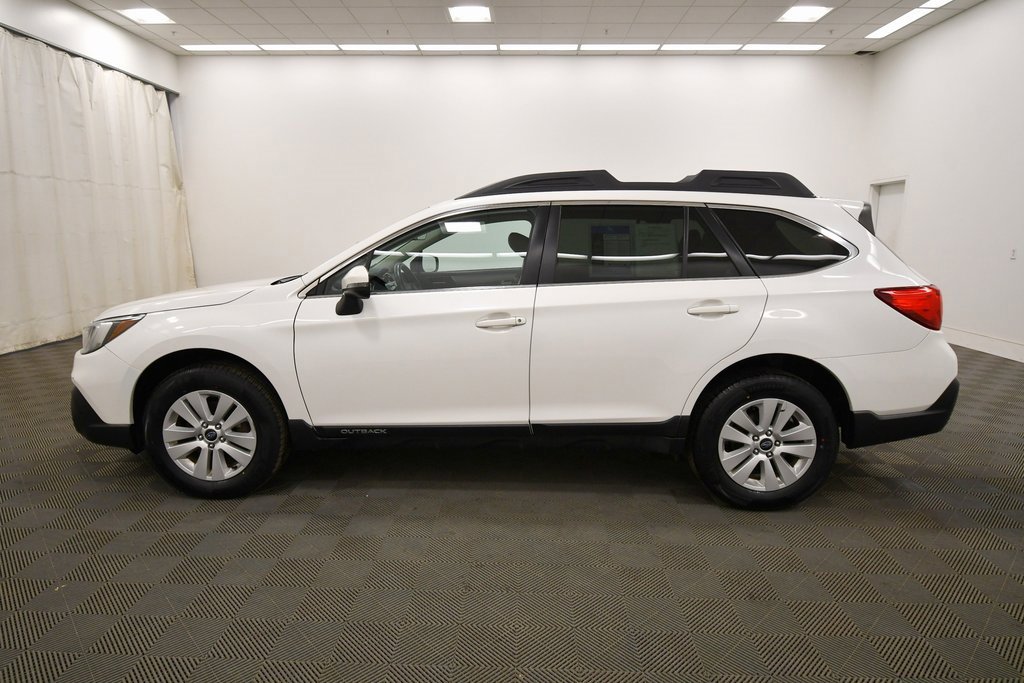 Used 2018 Subaru Outback 2.5i Premium image 4