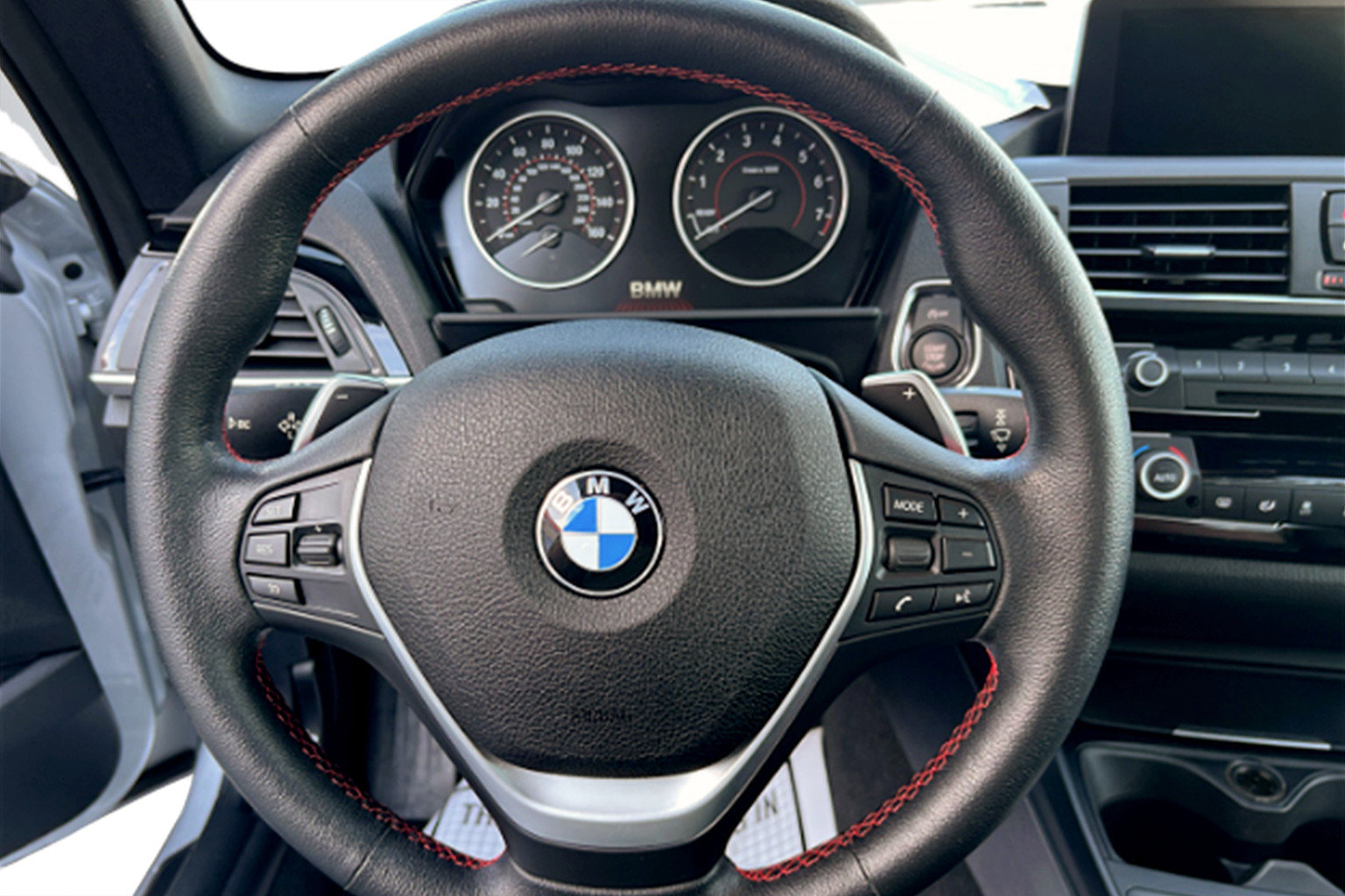 Used 2017 BMW 230i Coupe image 15