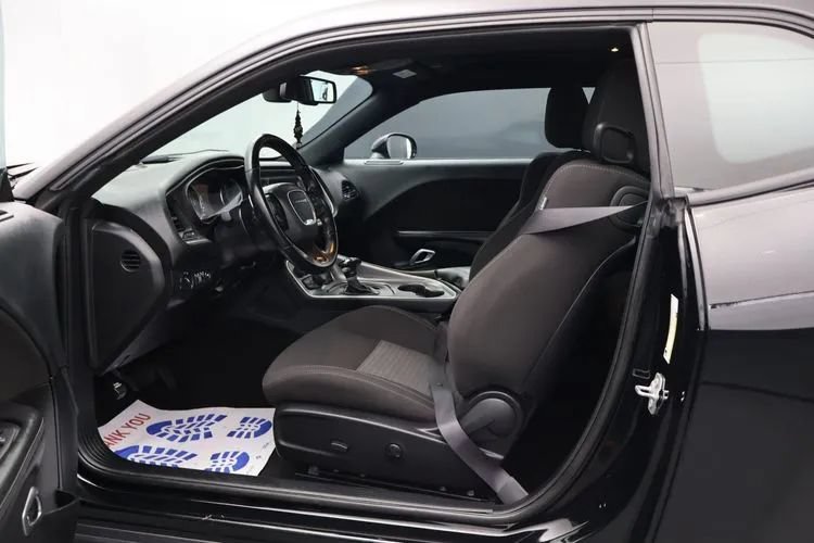 Used 2022 Dodge Challenger GT RWD image 14