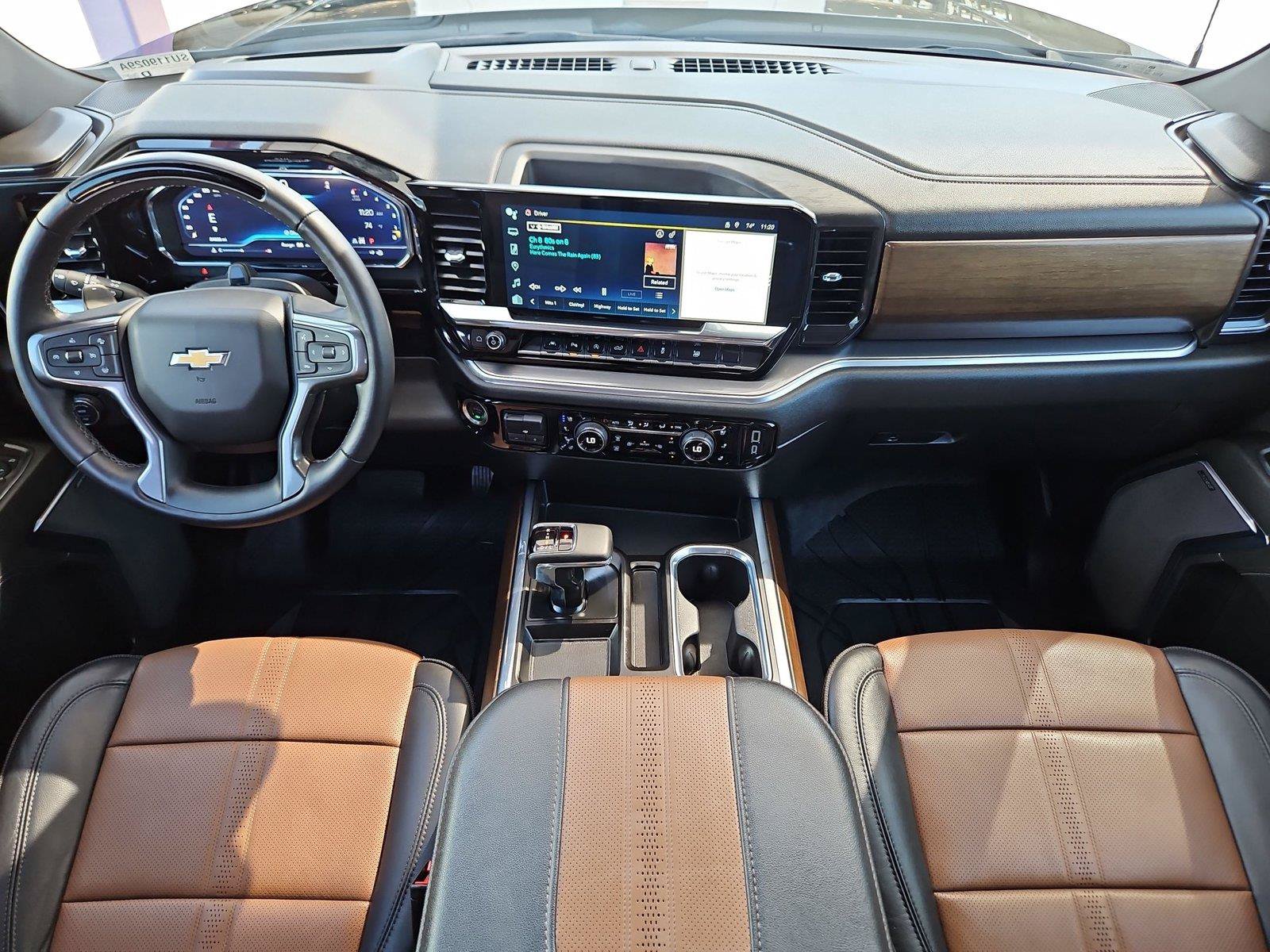 Used 2024 Chevrolet Silverado 1500 High Country AWD/4WD image 13