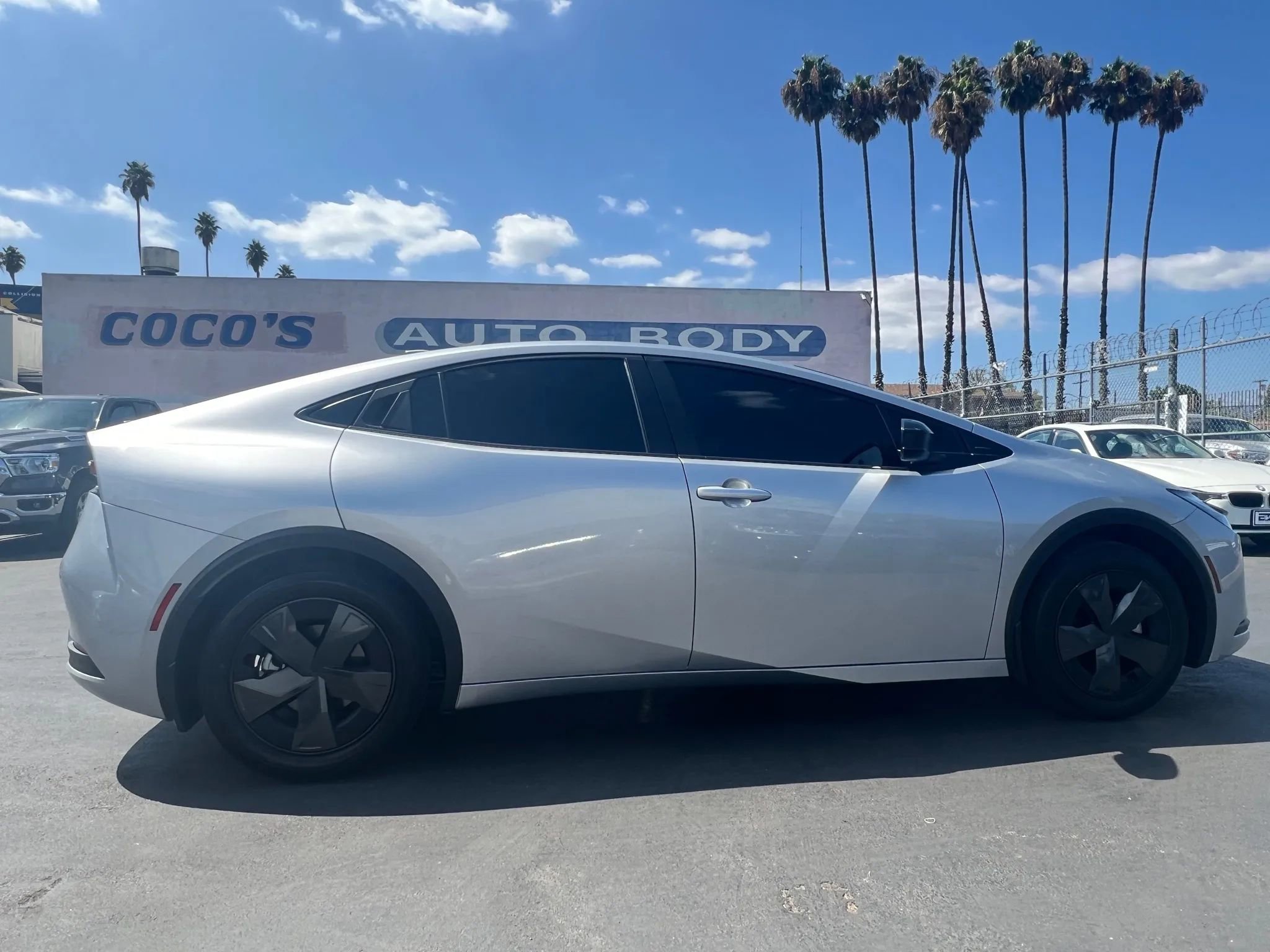 Used 2024 Toyota Prius LE image 4
