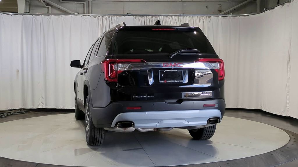 Used 2023 GMC Acadia SLE w/ Driver Convenience Package image 9