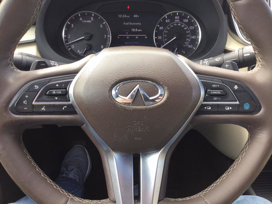 Used 2019 INFINITI QX50 Essential w/ Sensory Package image 11