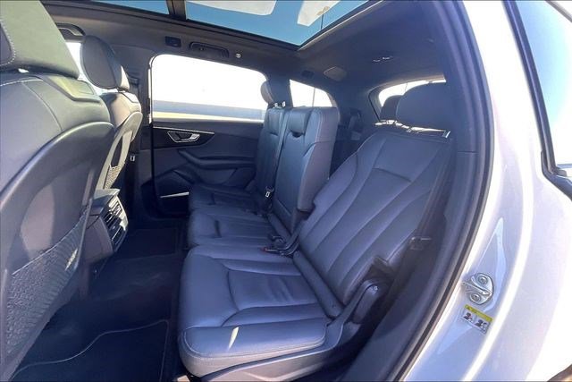 Used 2025 Audi Q7 3.0T Premium Plus image 31