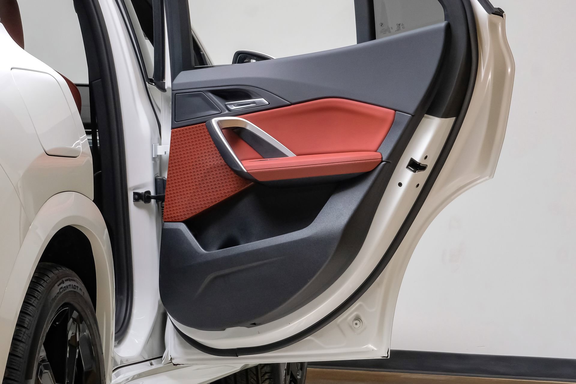 Used 2026 BMW X2 xDrive28i image 48