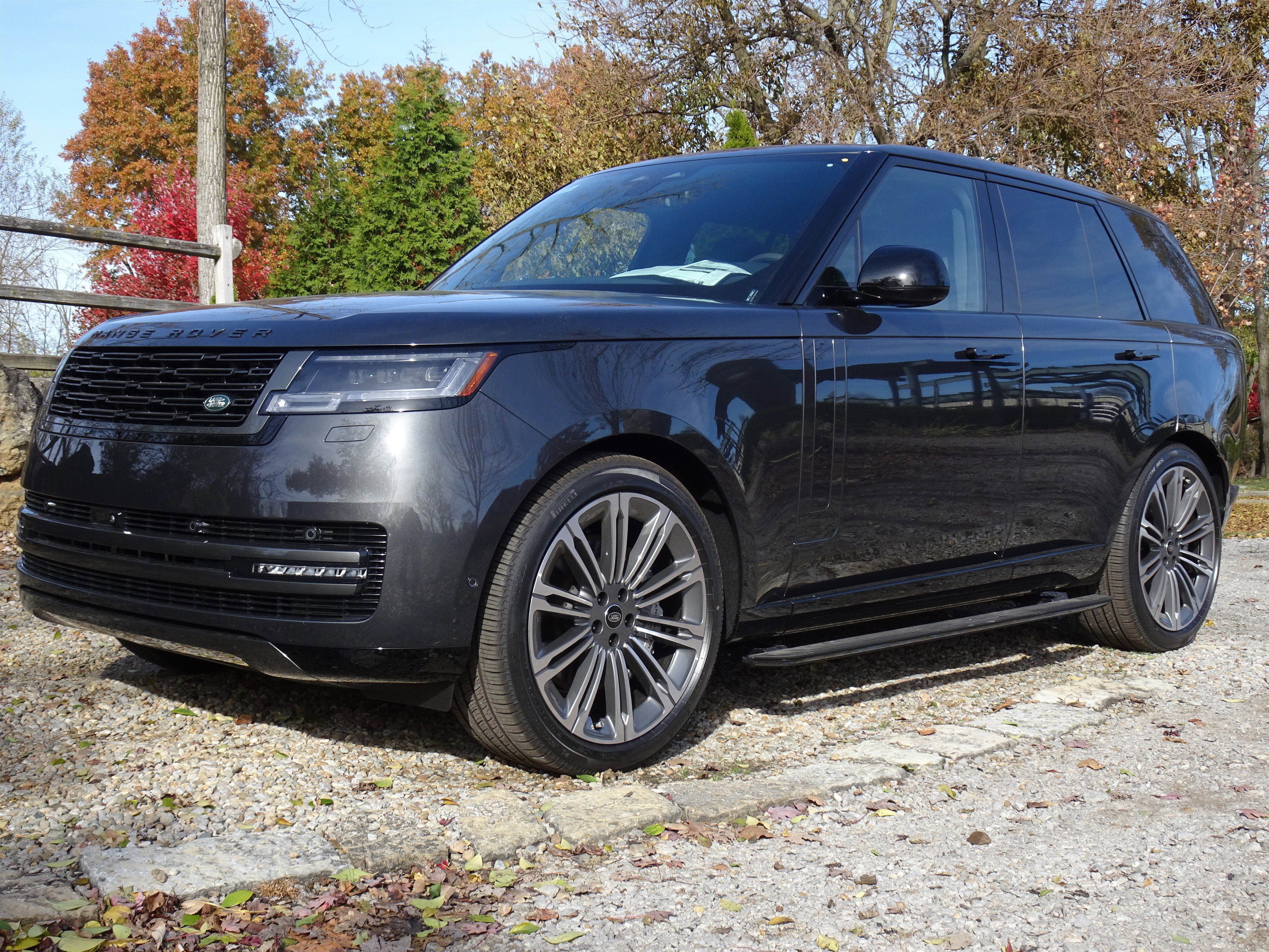 New 2025 Land Rover Range Rover SE image 7