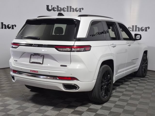 Used 2023 Jeep Grand Cherokee Overland AWD/4WD image 7