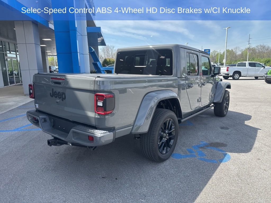 Used 2023 Jeep Gladiator Overland image 9