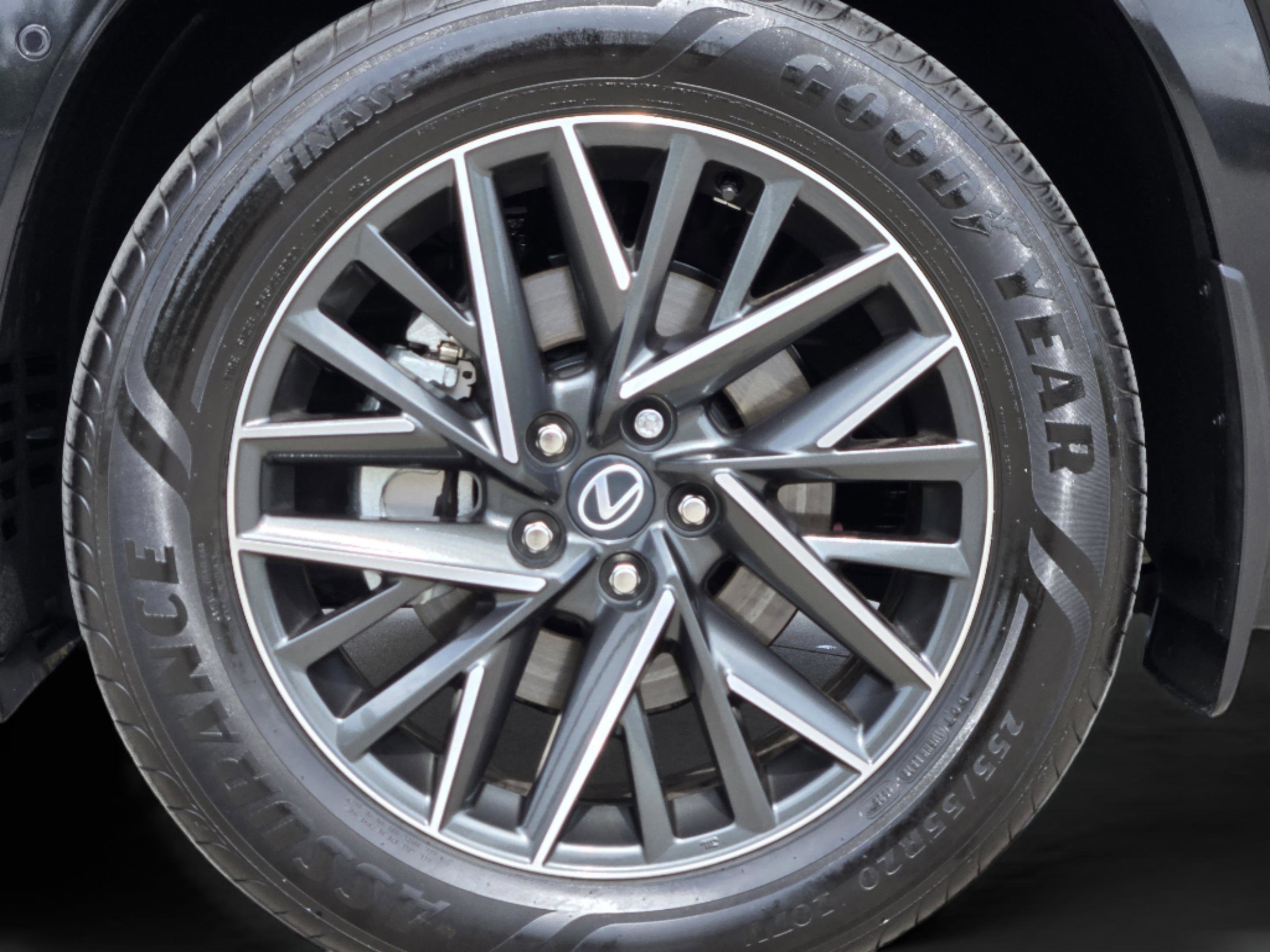 Used 2026 Lexus TX 350 AWD w/ Technology Package image 15