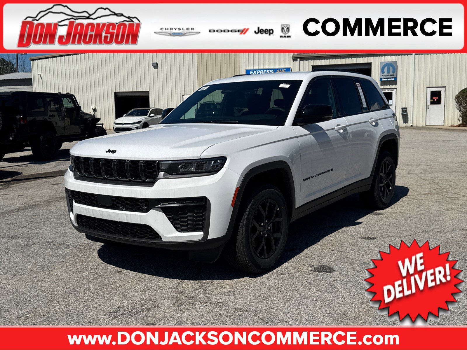 New 2026 Jeep Grand Cherokee Altitude RWD image 1