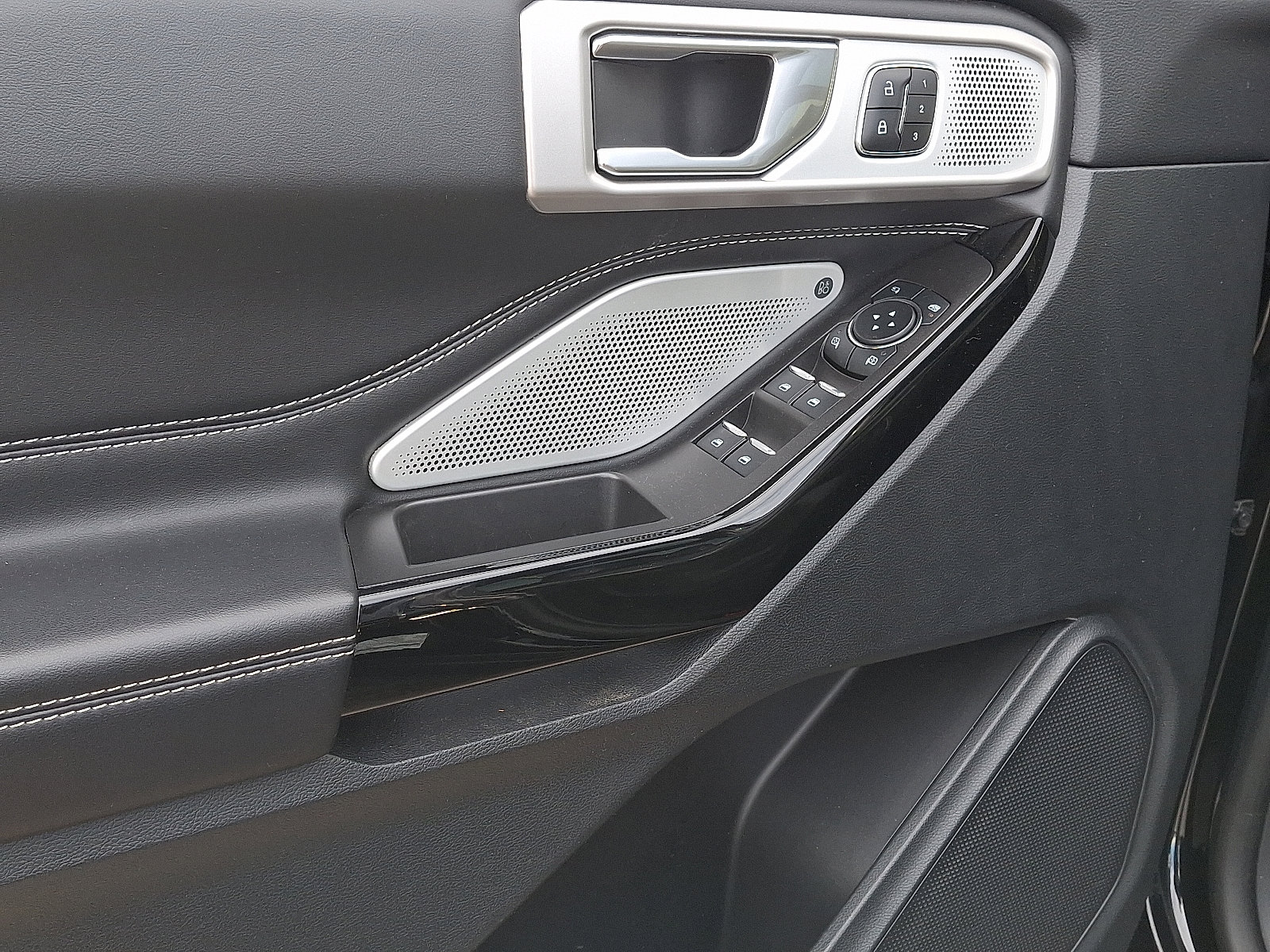 Certified 2023 Ford Explorer ST w/ Equipment Group 401A image 12