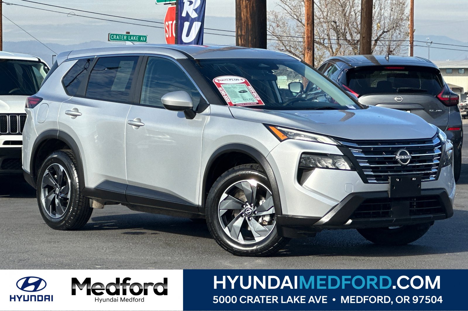 Used 2024 Nissan Rogue SV