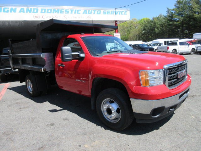 Used 2011 GMC Sierra 3500 W/T RWD image 5