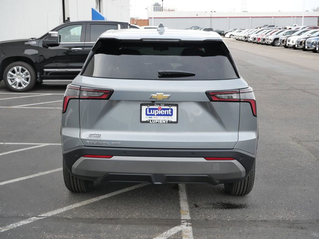 New 2026 Chevrolet Equinox LT w/ Convenience Package II image 4