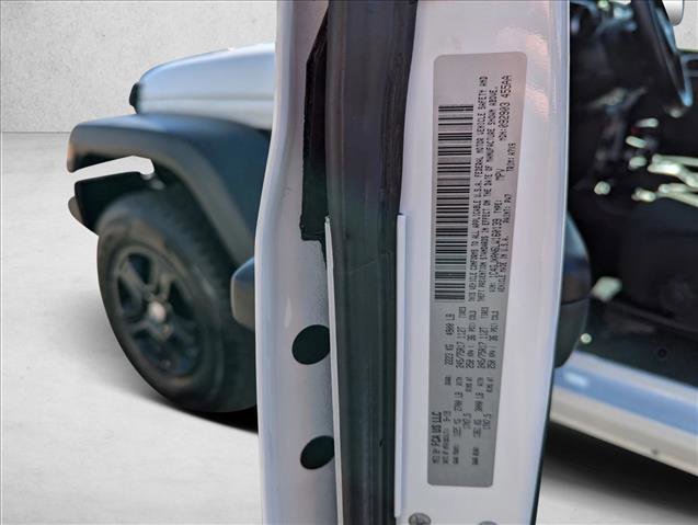 Used 2020 Jeep Wrangler Sport image 25