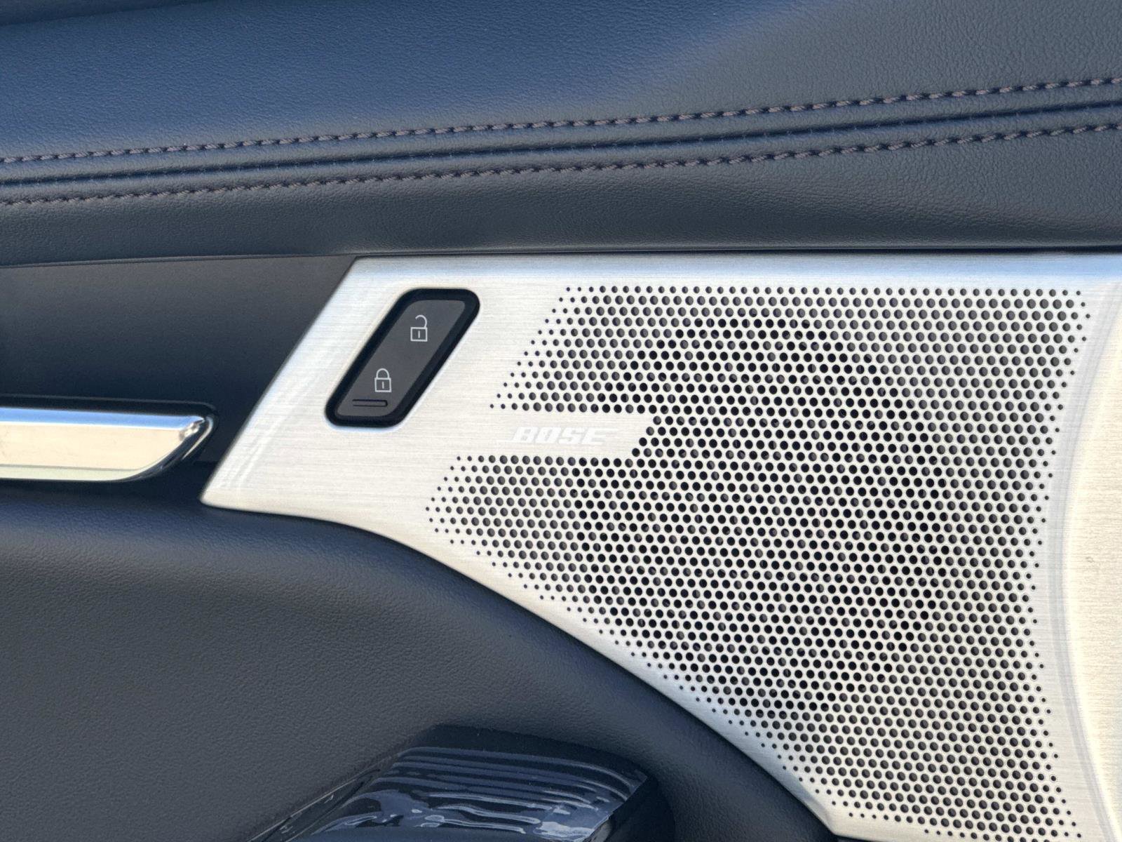 New 2026 MAZDA MAZDA3 Hatchback w/Premium Plus Pkg image 19