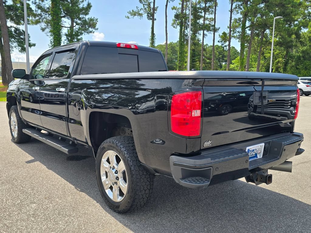 Used 2017 Chevrolet Silverado 2500 LTZ w/ Duramax Plus Package AWD/4WD video 3