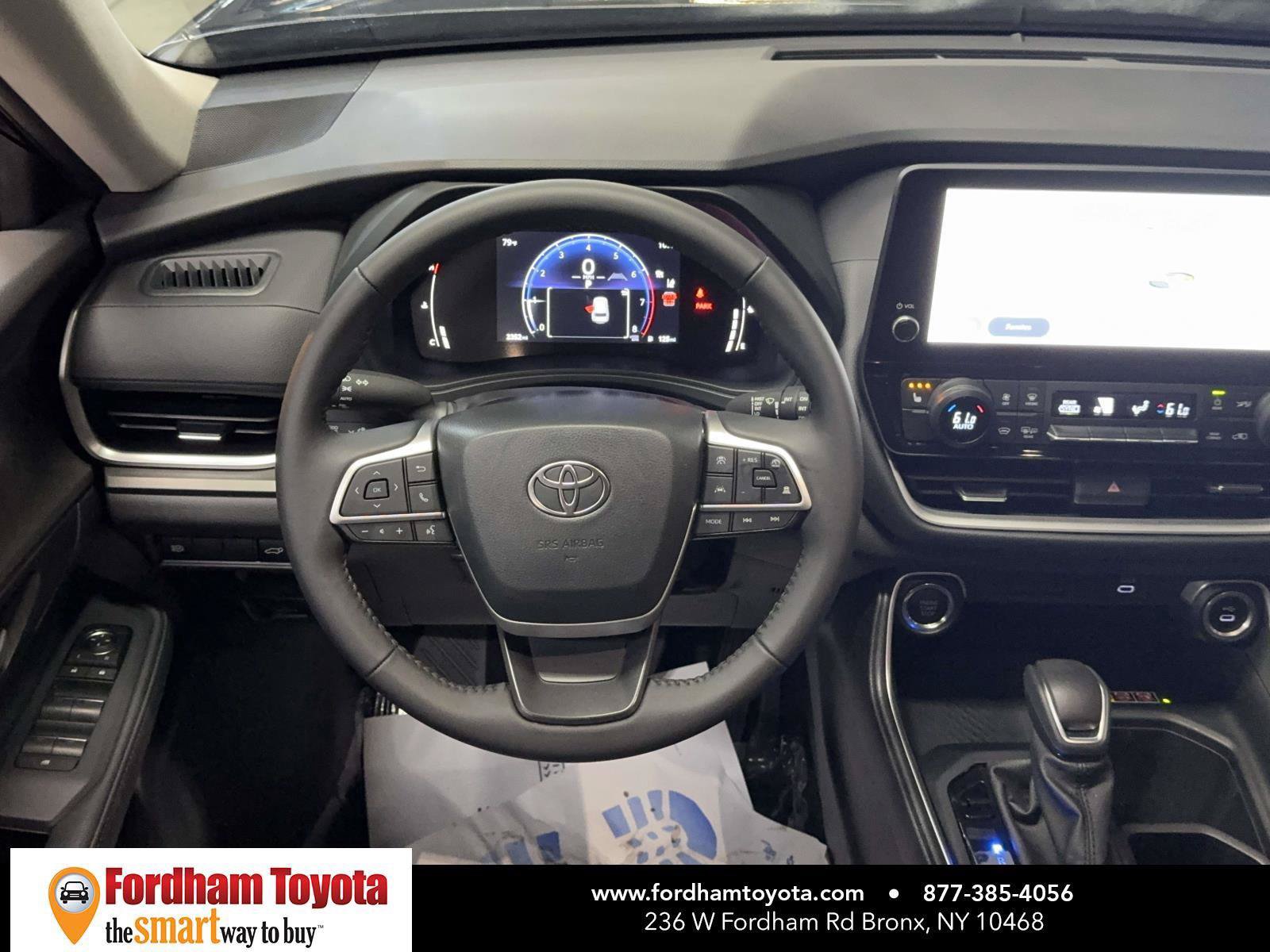Used 2026 Toyota Grand Highlander AWD image 14