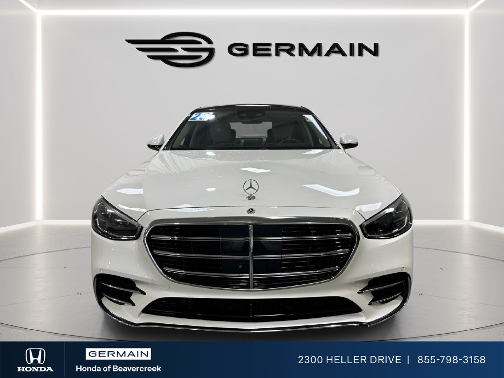 Used 2023 Mercedes-Benz S 580 4MATIC Sedan image 3