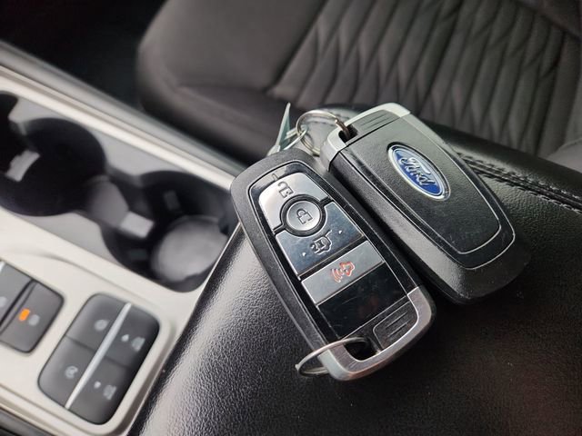 Used 2020 Ford Explorer XLT w/ Comfort Package image 50