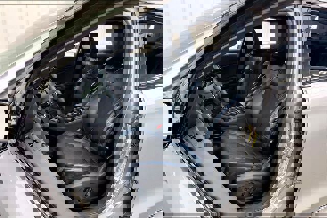 Used 2015 Chrysler 200 S w/ Navigation & Sound Group I image 8