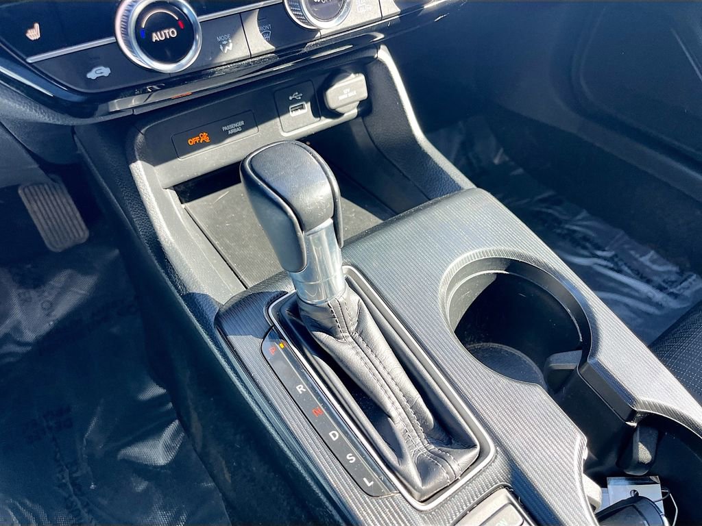 Used 2024 Honda Civic EX image 16