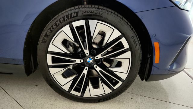 Used 2026 BMW 530i RWD image 72
