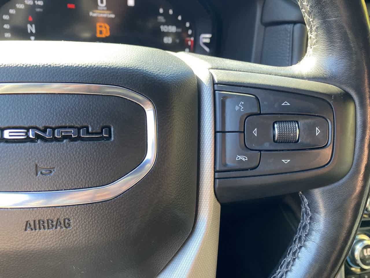Used 2022 GMC Yukon XL Denali w/ Max Trailering Package AWD/4WD image 21