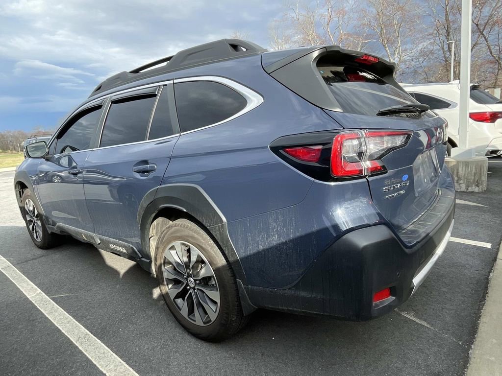 Used 2025 Subaru Outback Limited w/ Popular Package #2 image 3