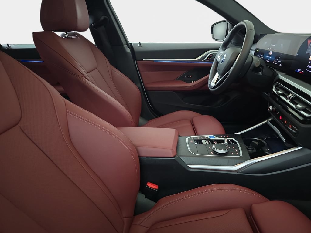 Certified 2023 BMW i4 eDrive40 w/ Premium Package RWD image 9