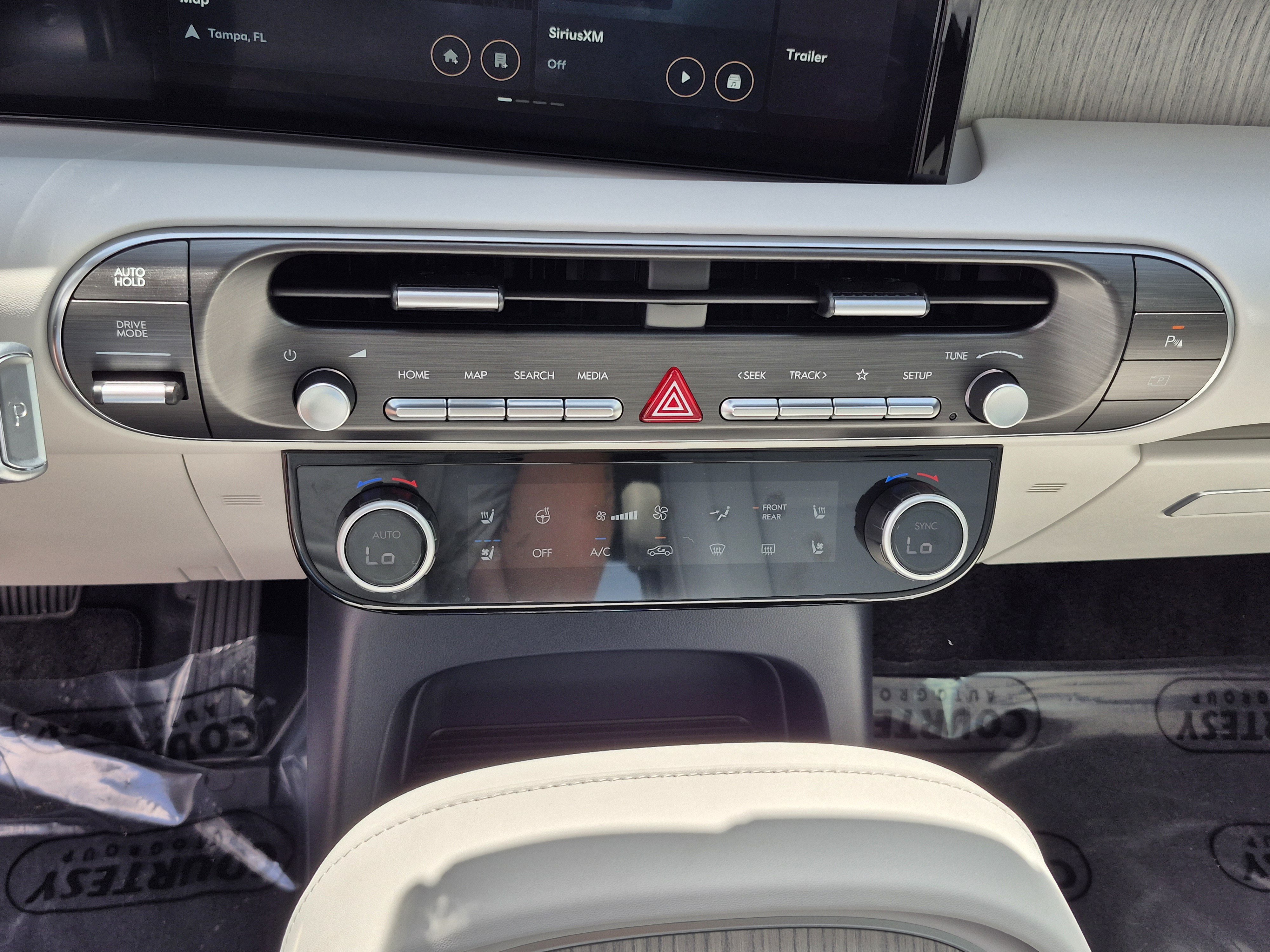 New 2027 Hyundai Palisade Calligraphy FWD image 29