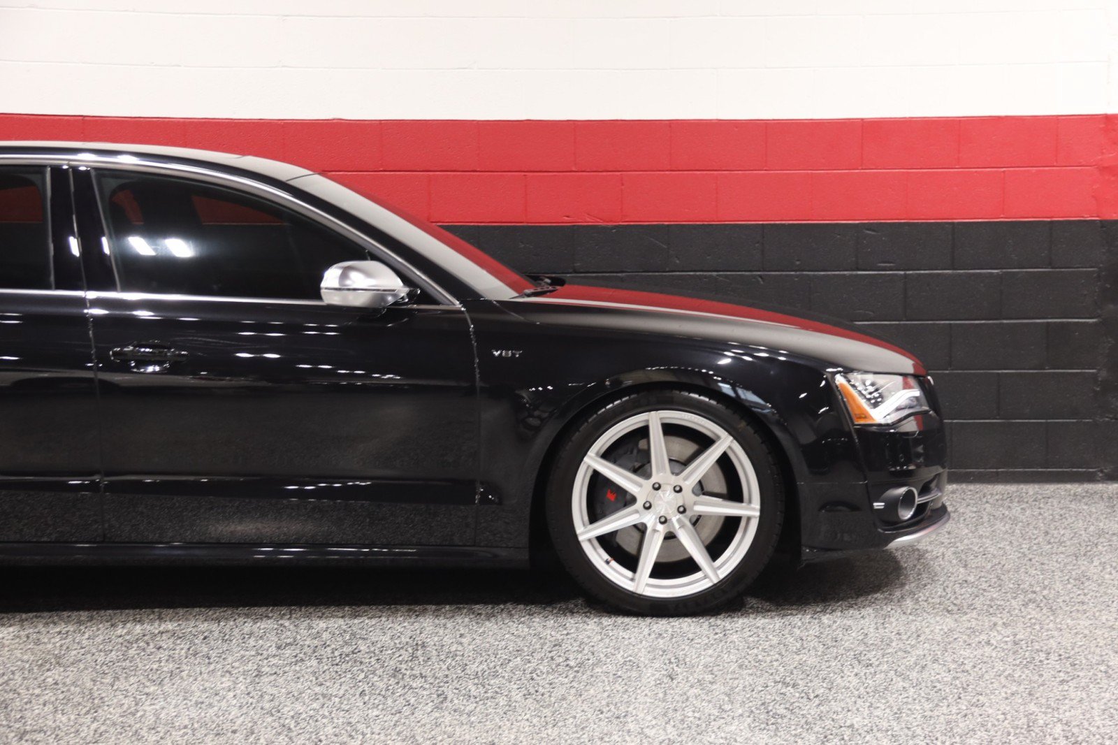 Used 2014 Audi S8 AWD/4WD image 6