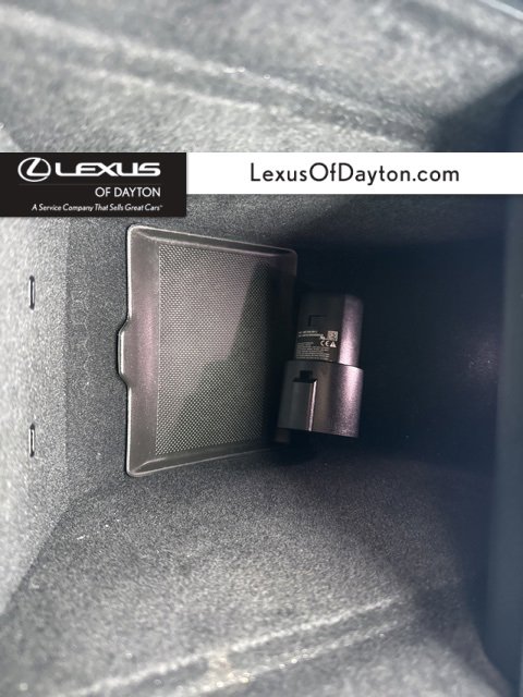 Used 2022 Tesla Model Y Long Range image 25