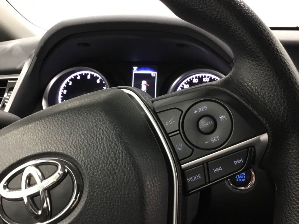 Used 2024 Toyota Camry LE image 34