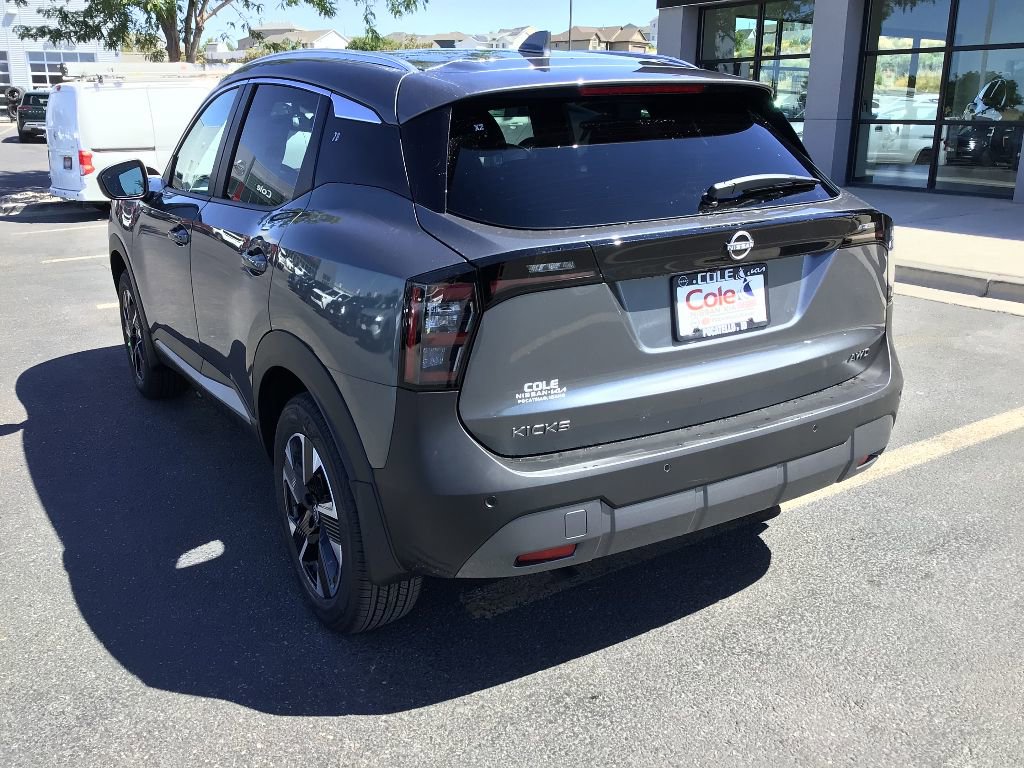 New 2025 Nissan Kicks SV w/ SV Premium Package image 4