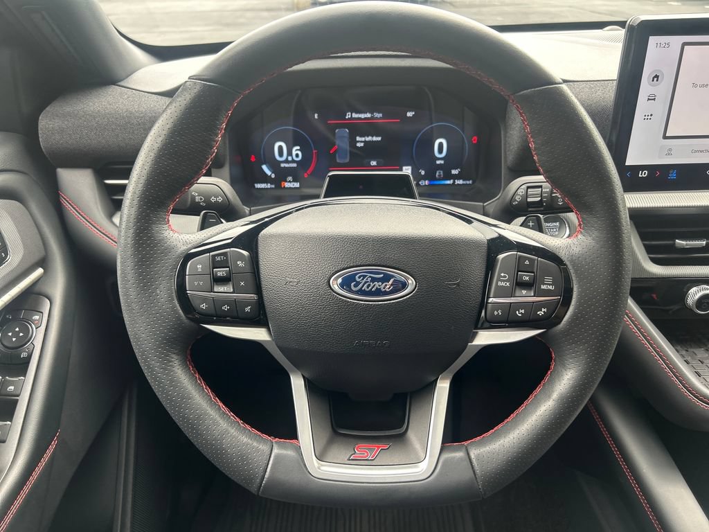 Used 2025 Ford Explorer ST w/ Sun And Sound Package RWD image 17