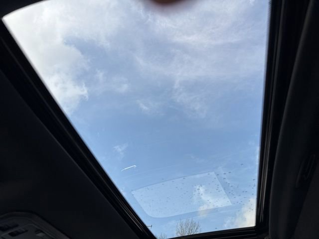 Used 2025 Toyota Sequoia Platinum image 33