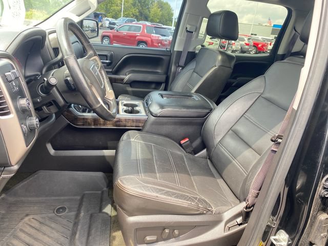 Used 2016 GMC Sierra 1500 Denali w/ Enhanced Driver Alert Package AWD/4WD image 17