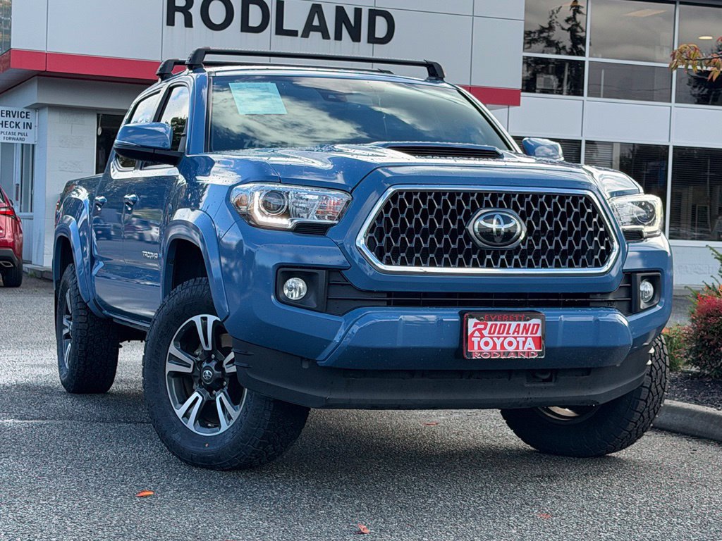 Used 2019 Toyota Tacoma TRD Sport AWD/4WD image 1
