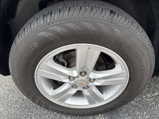 Used 2022 Chevrolet Trax LS w/ Tint and Cruise Package AWD/4WD image 10