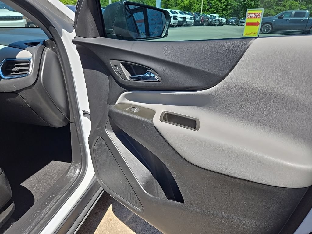 Used 2023 Chevrolet Equinox LS FWD image 61