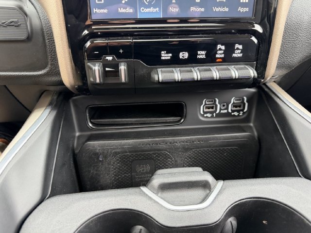 Used 2022 RAM 3500 Laramie AWD/4WD image 27