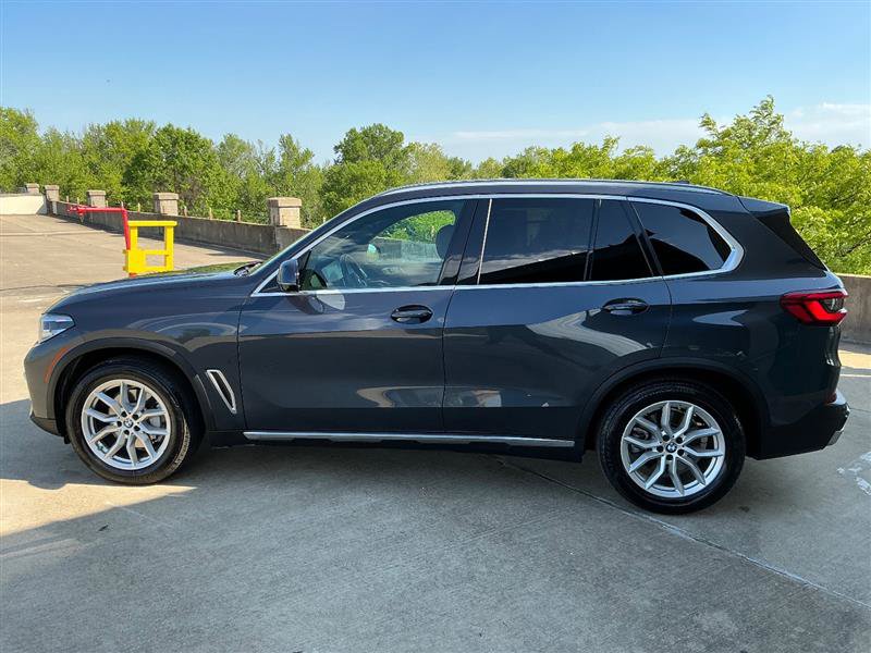 Used 2019 BMW X5 xDrive40i AWD/4WD image 3