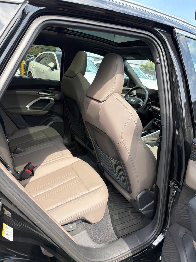 Certified 2025 Audi Q5 Premium Plus w/ Premium Plus AWD/4WD image 8