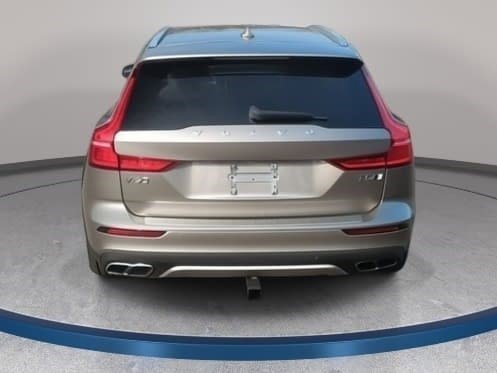 Used 2021 Volvo V60 T5 Cross Country w/ Lounge Package image 6