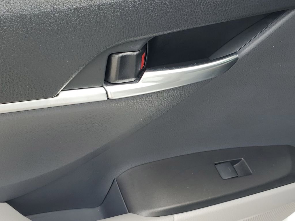 Used 2023 Toyota Camry SE image 46