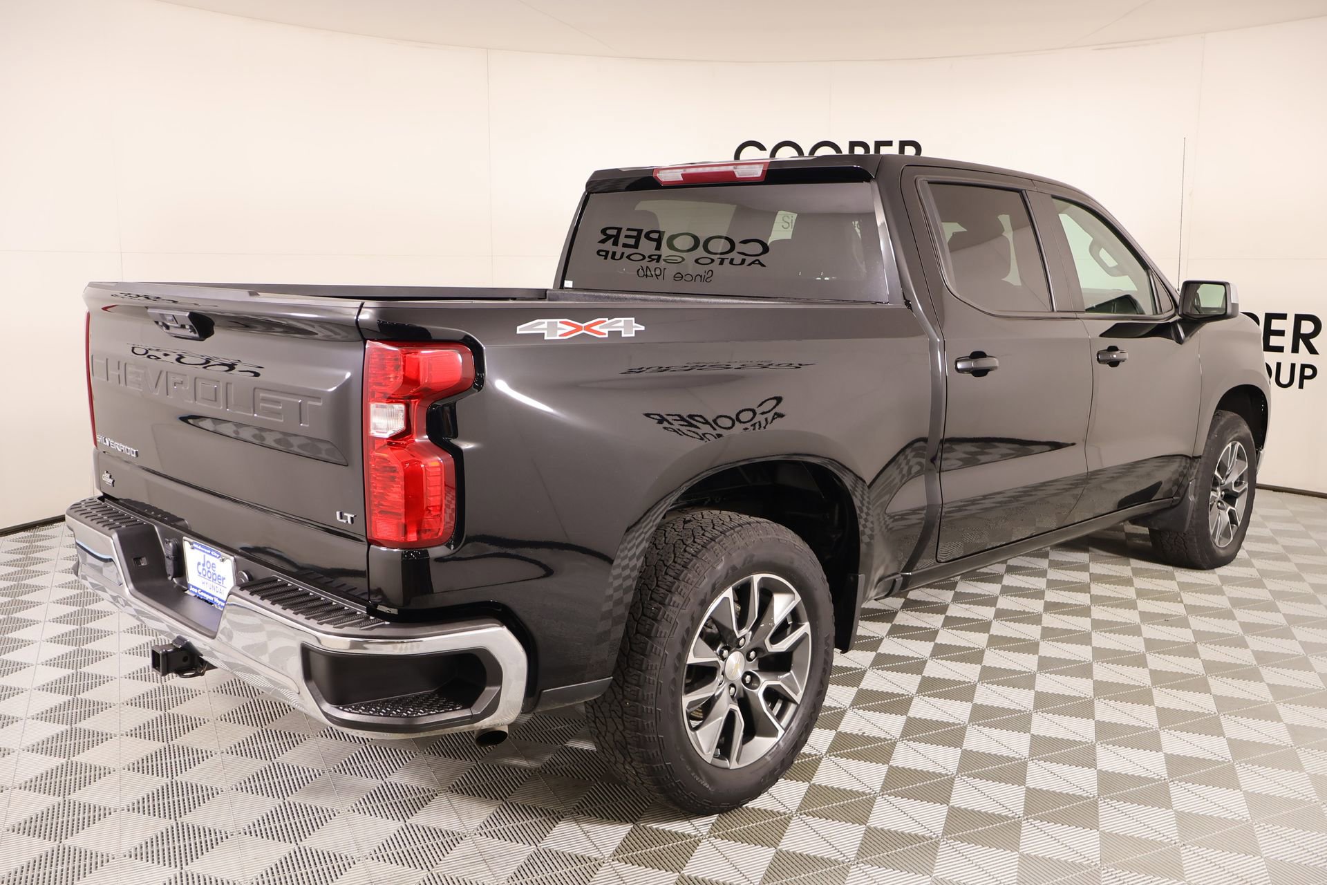 Used 2023 Chevrolet Silverado 1500 LT image 20