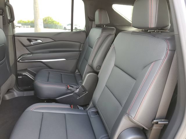 New 2026 Chevrolet Traverse Z71 w/ Enhanced Driving Package AWD/4WD image 13