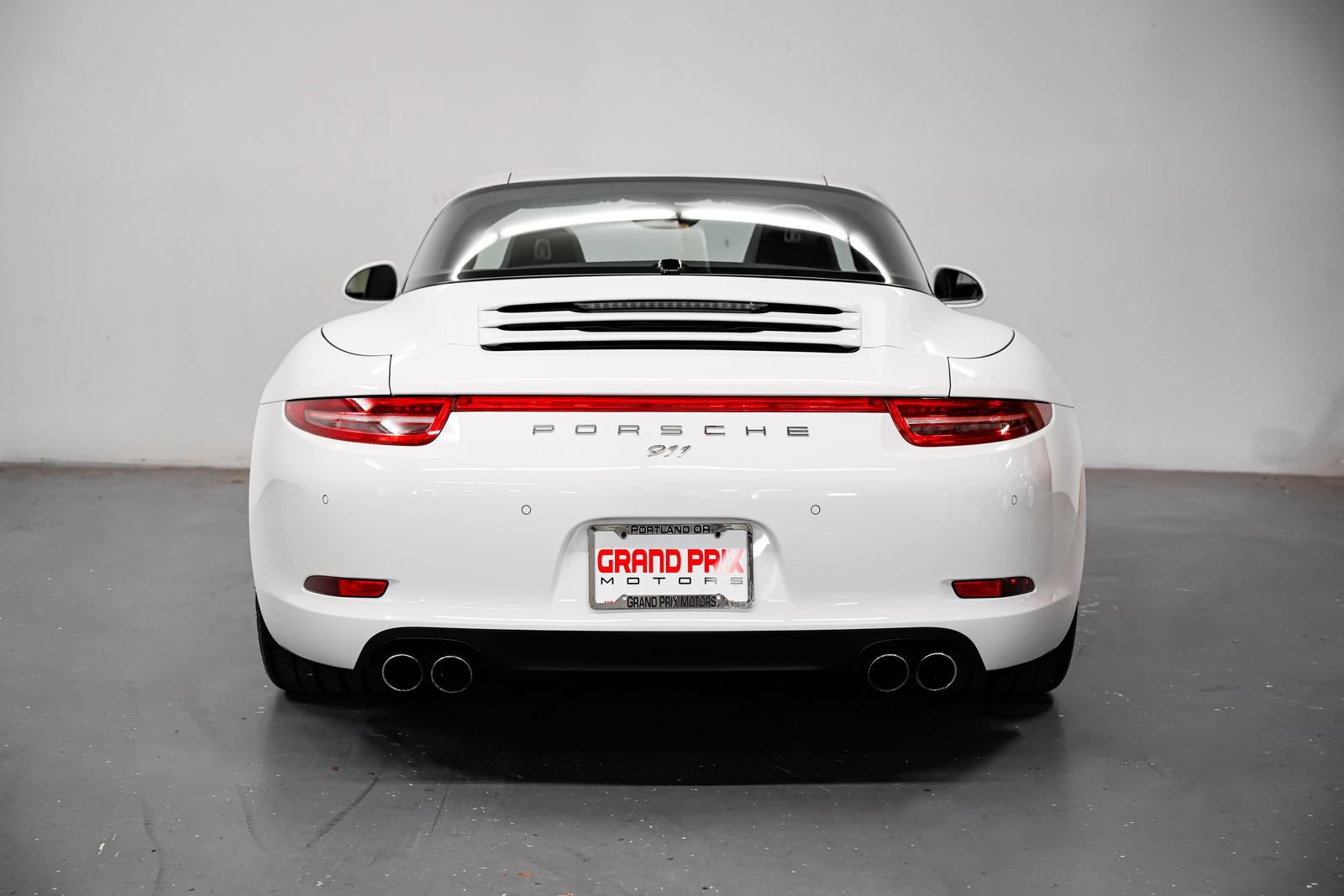 Used 2015 Porsche 911 Targa 4S AWD/4WD image 5