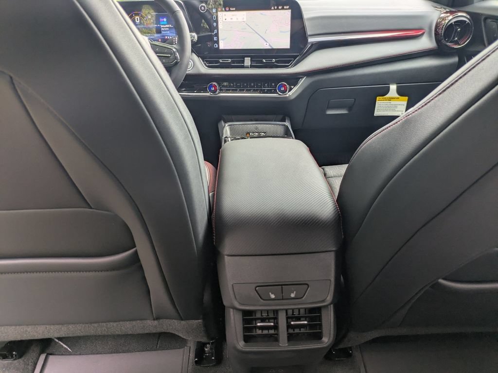 New 2027 Chevrolet Equinox RS w/ Safety and Technology Package FWD image 29